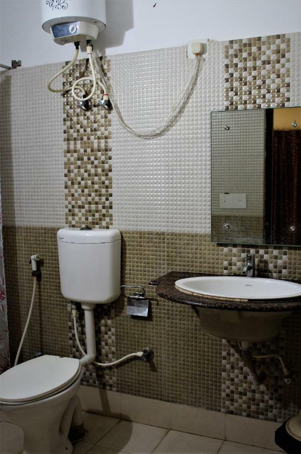 פורי Hotel Park Lagoon מראה חיצוני תמונה