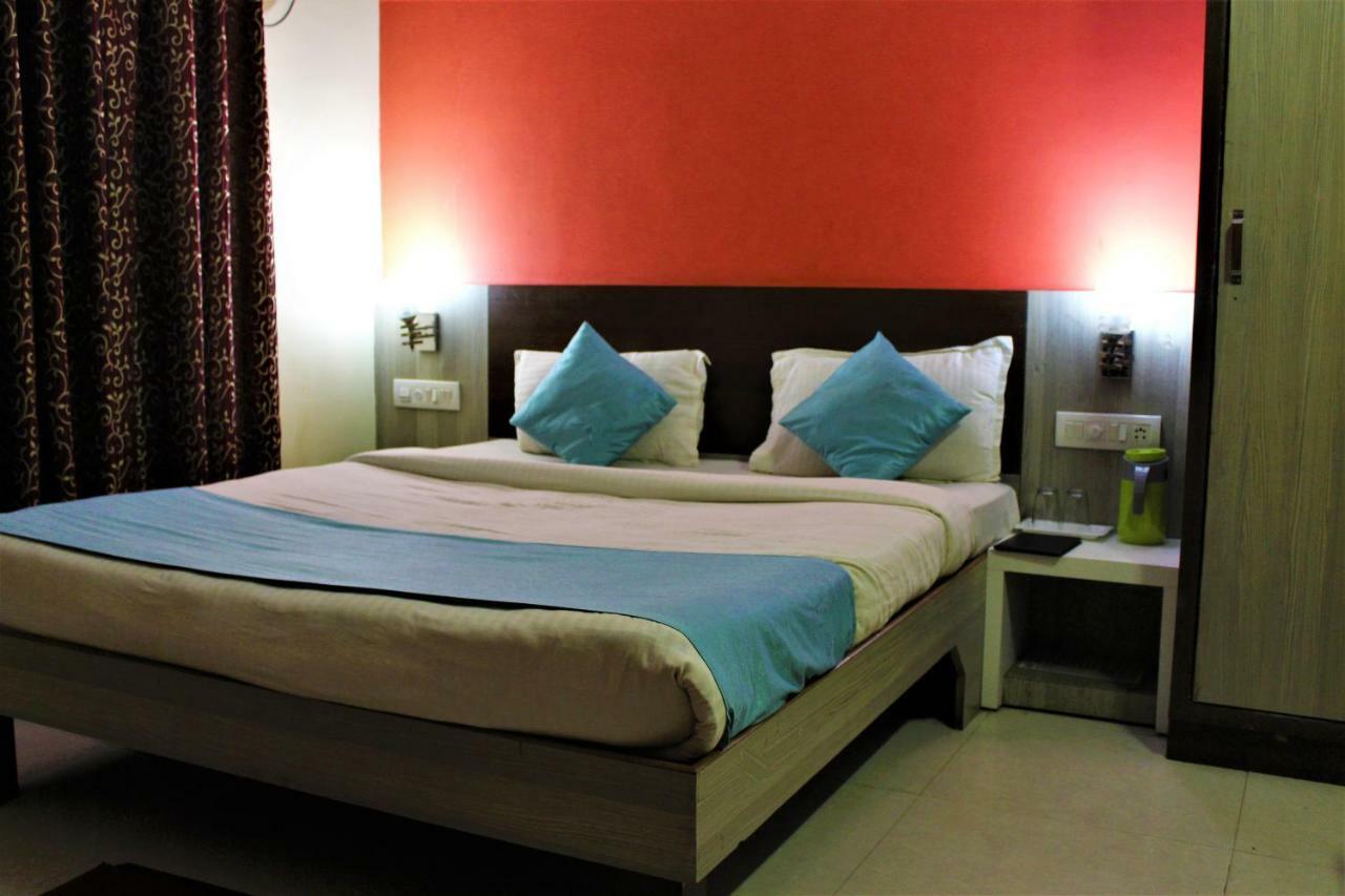 פורי Hotel Park Lagoon מראה חיצוני תמונה