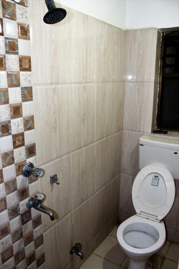 פורי Hotel Park Lagoon מראה חיצוני תמונה